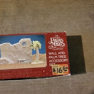 Precious Moments Accessory set